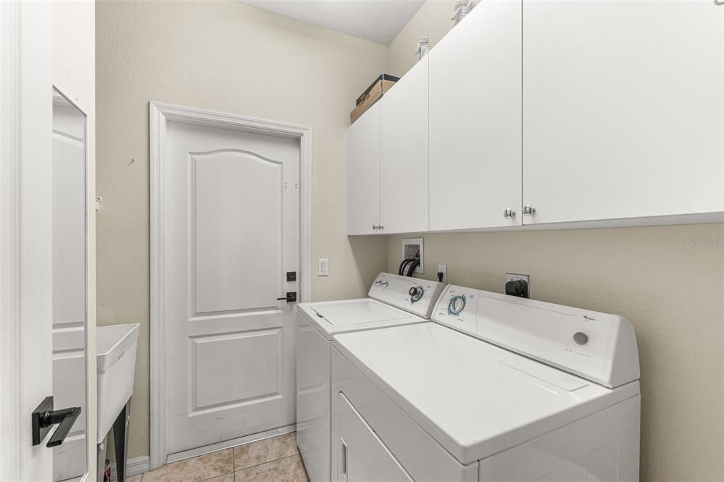 待售: $739,000 (5 贝兹, 4 浴室, 2863 平方英尺)