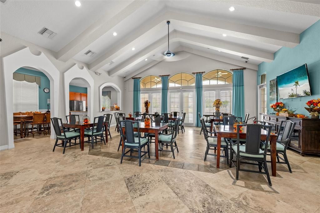 待售: $739,000 (5 贝兹, 4 浴室, 2863 平方英尺)