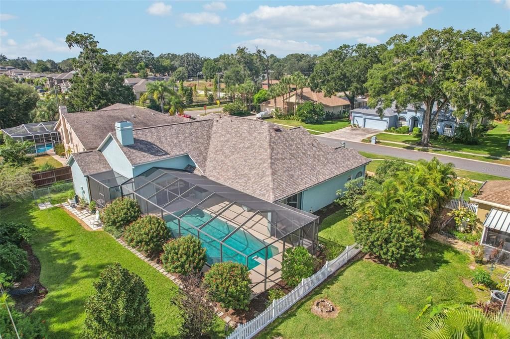 Activo con contrato: $650,000 (5 camas, 3 baños, 2984 Pies cuadrados)