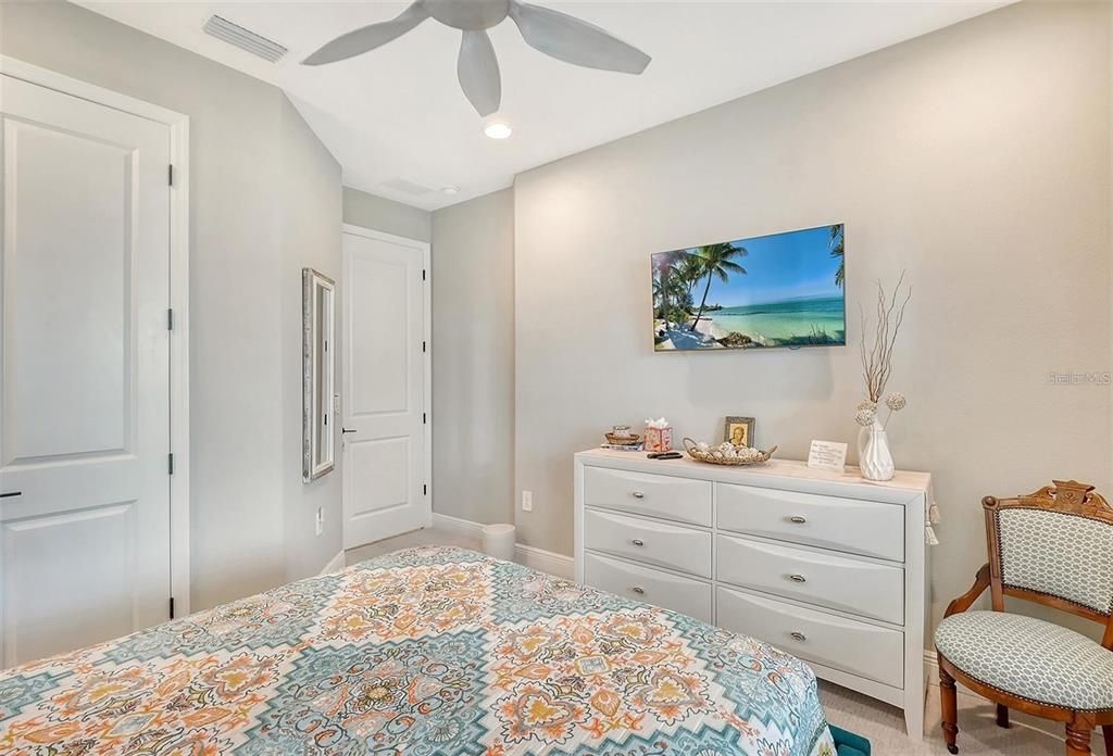 В аренду: $6,500 (4 спален, 4 ванн, 3182 Квадратных фут)