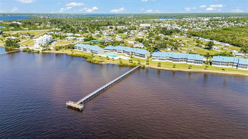 待售: $285,000 (2 贝兹, 2 浴室, 1120 平方英尺)