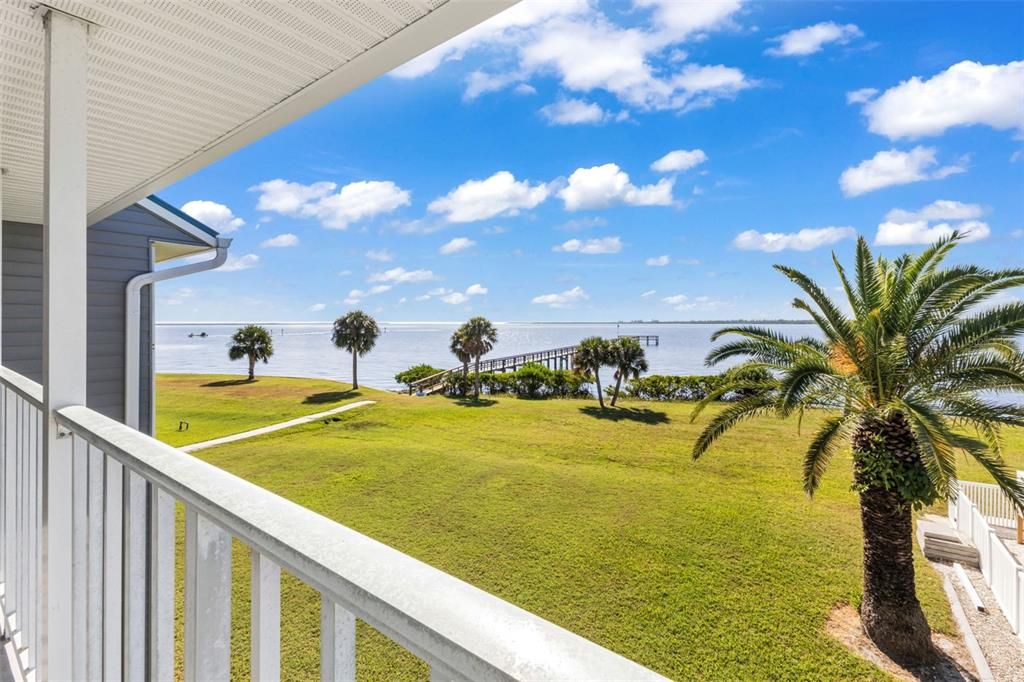 待售: $285,000 (2 贝兹, 2 浴室, 1120 平方英尺)