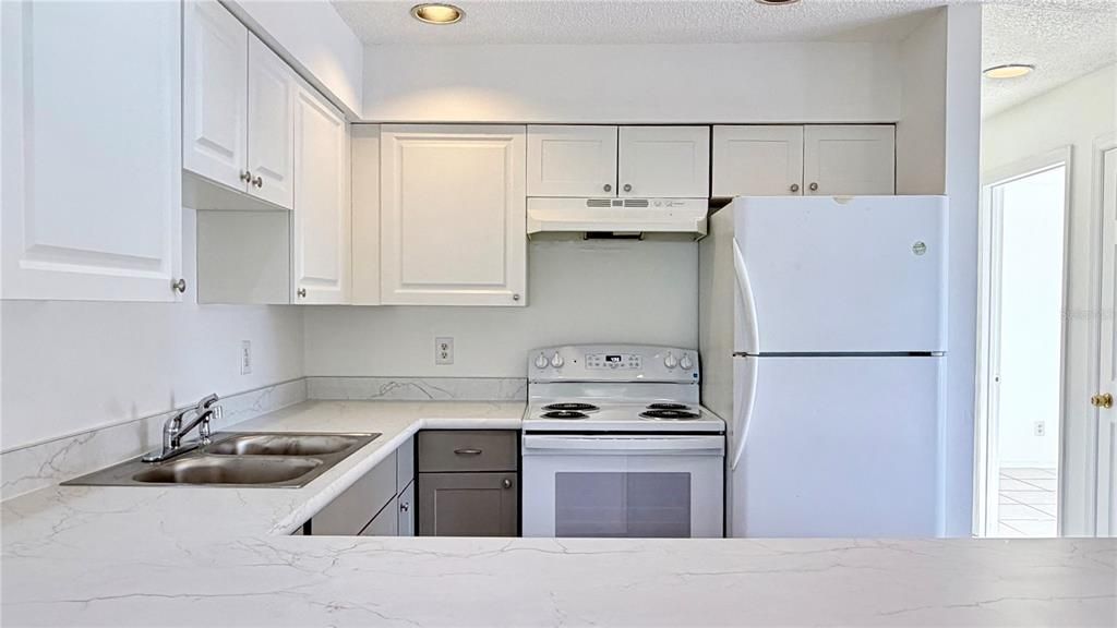 For Rent: $1,795 (3 beds, 2 baths, 1184 Square Feet)