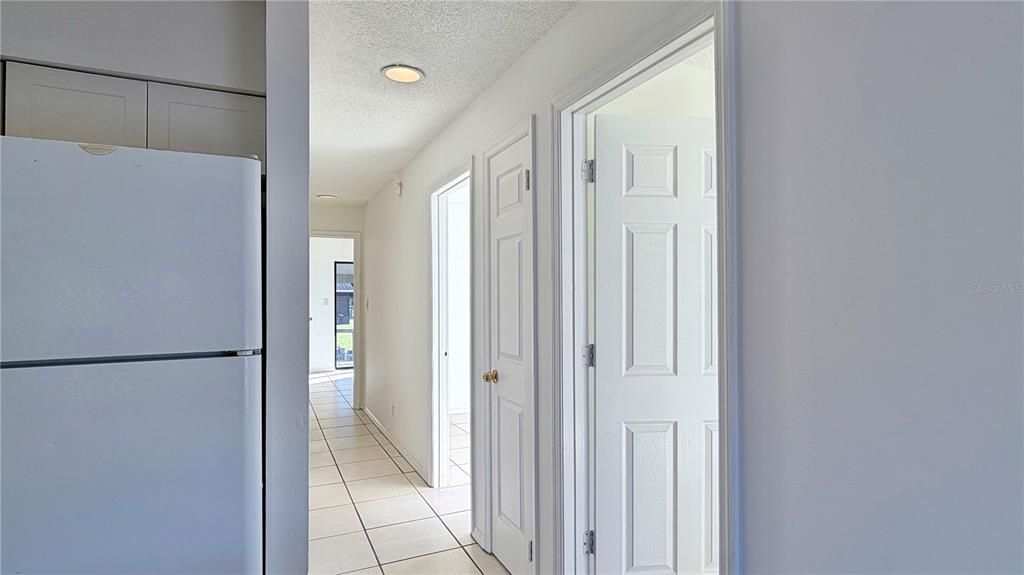 For Rent: $1,795 (3 beds, 2 baths, 1184 Square Feet)