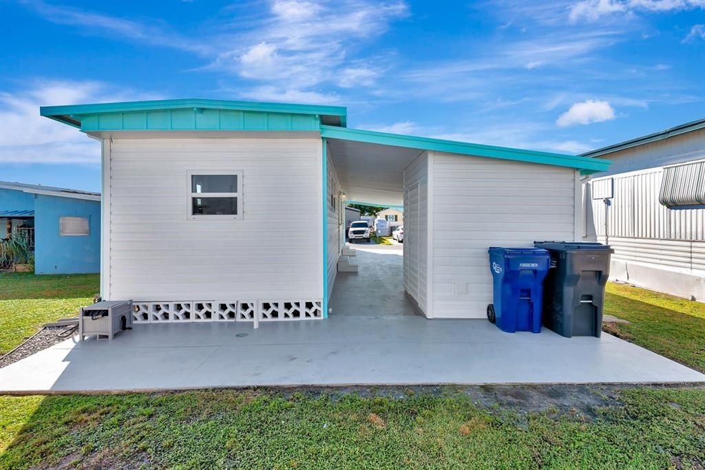 For Sale: $89,900 (1 beds, 1 baths, 460 Square Feet)