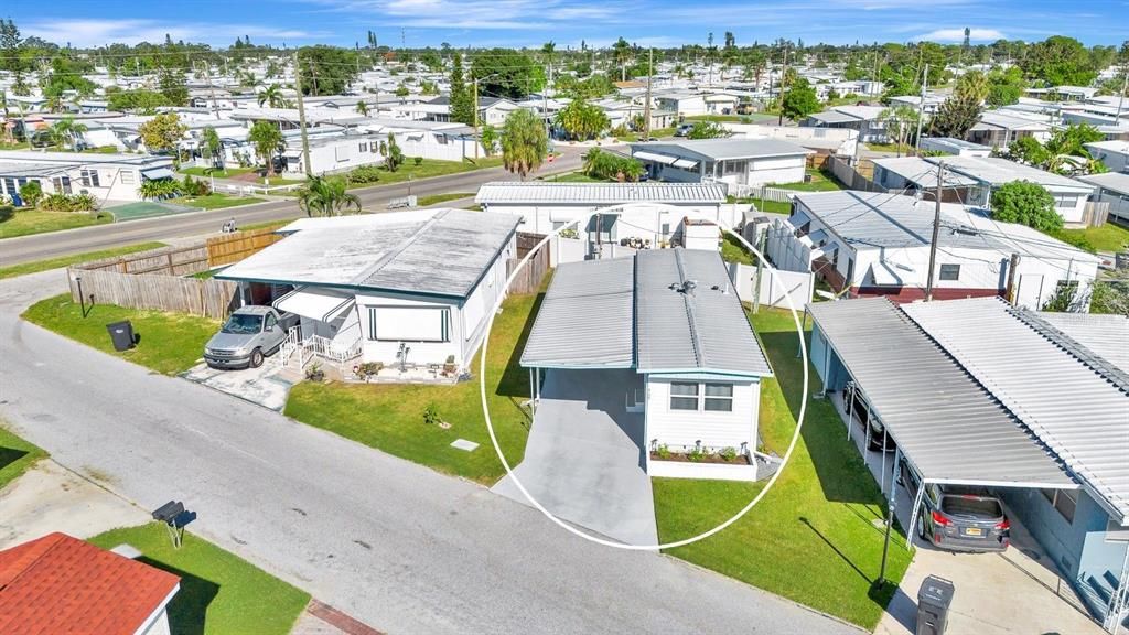 For Sale: $89,900 (1 beds, 1 baths, 460 Square Feet)