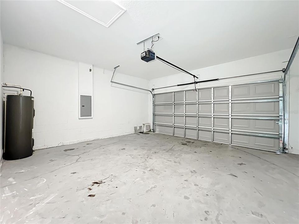 En Renta: $1,950 (4 camas, 2 baños, 1580 Pies cuadrados)