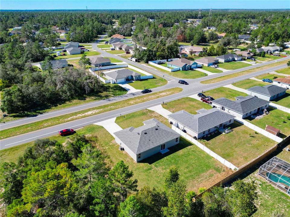 En Renta: $1,950 (4 camas, 2 baños, 1580 Pies cuadrados)