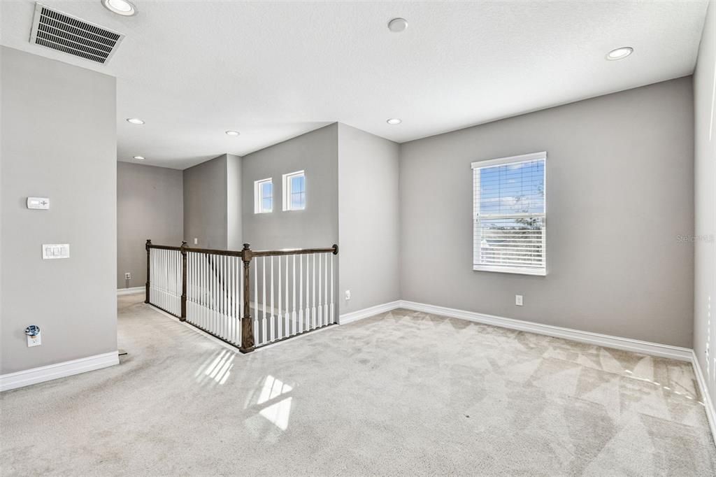 For Rent: $3,200 (4 beds, 3 baths, 2600 Square Feet)