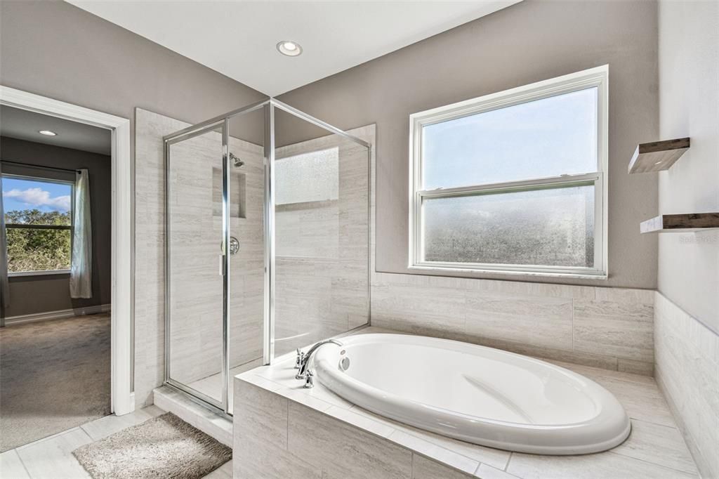 For Rent: $3,200 (4 beds, 3 baths, 2600 Square Feet)