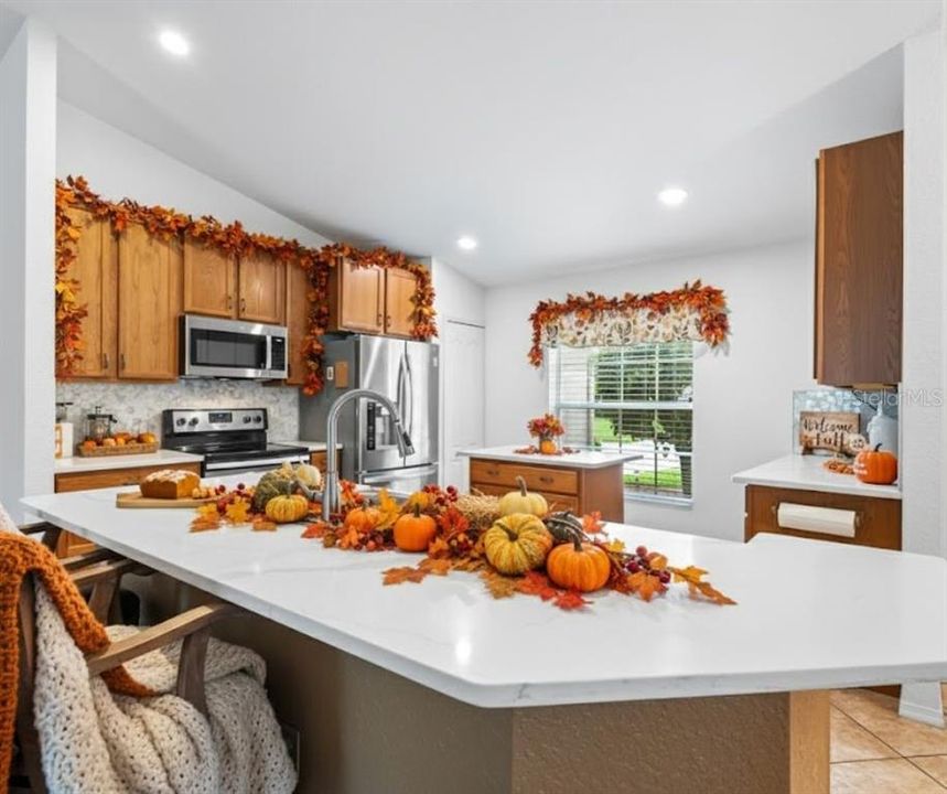 Active With Contract: $299,900 (3 beds, 2 baths, 1857 Square Feet)