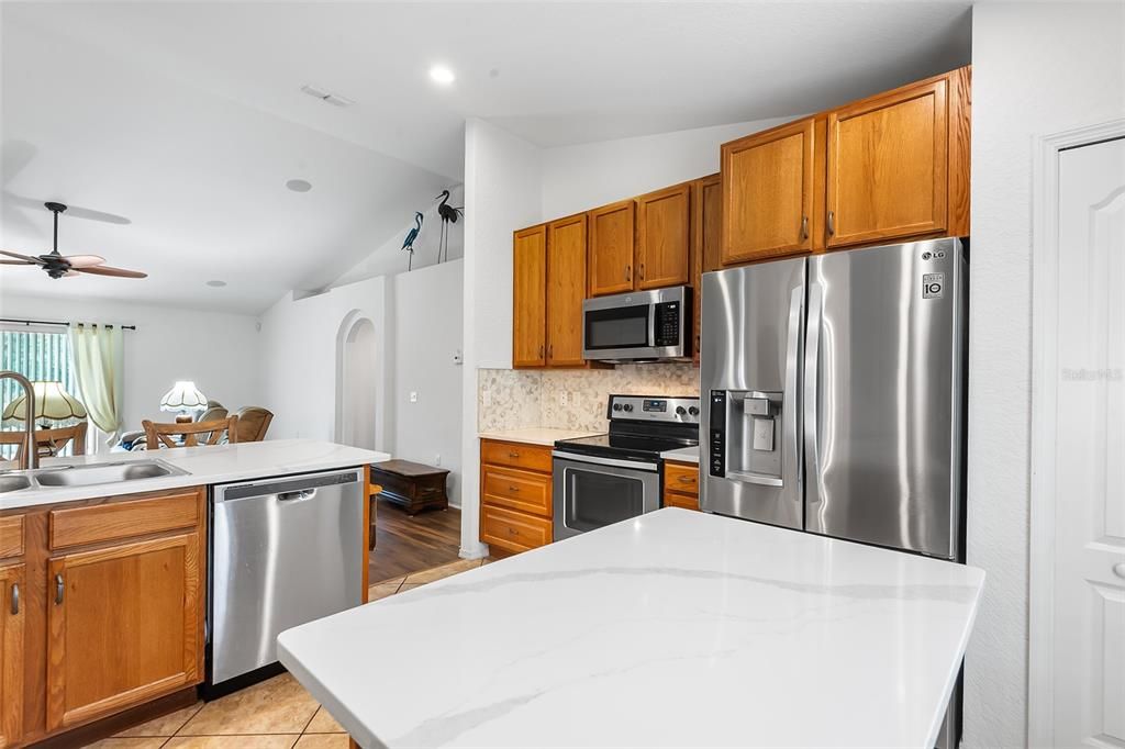 Active With Contract: $299,900 (3 beds, 2 baths, 1857 Square Feet)