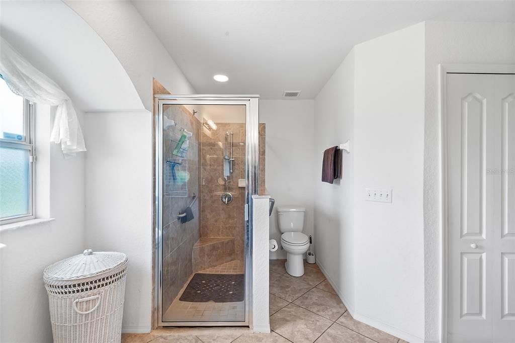 Active With Contract: $299,900 (3 beds, 2 baths, 1857 Square Feet)