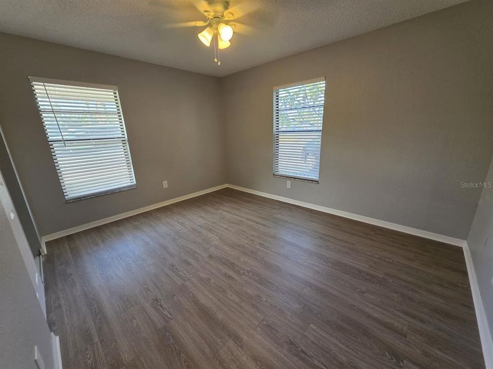 For Rent: $1,495 (2 beds, 1 baths, 960 Square Feet)