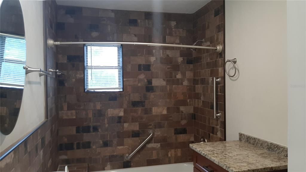 En Renta: $1,750 (3 camas, 1 baños, 1096 Pies cuadrados)