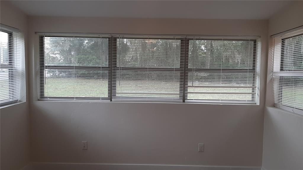 En Renta: $1,750 (3 camas, 1 baños, 1096 Pies cuadrados)