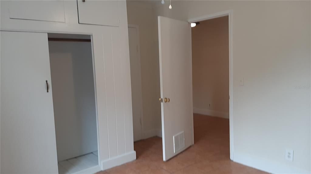 En Renta: $1,750 (3 camas, 1 baños, 1096 Pies cuadrados)