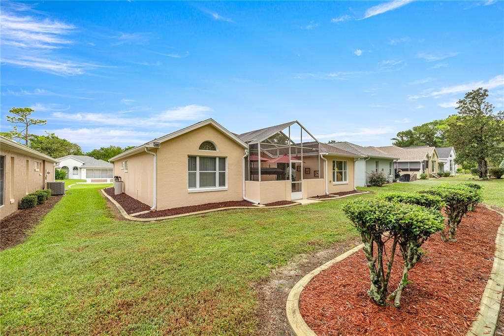 For Sale: $285,000 (2 beds, 2 baths, 1540 Square Feet)