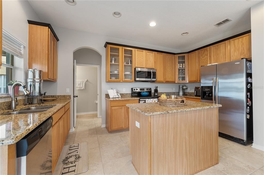 В аренду: $4,300 (4 спален, 2 ванн, 2648 Квадратных фут)