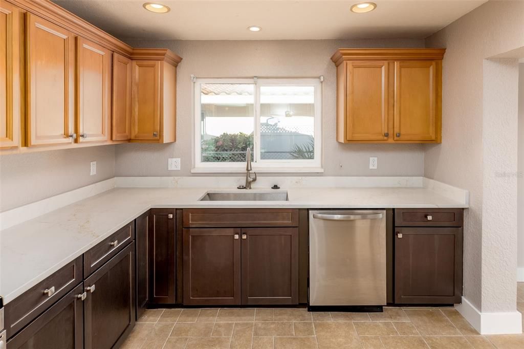 En Renta: $4,700 (3 camas, 2 baños, 1503 Pies cuadrados)