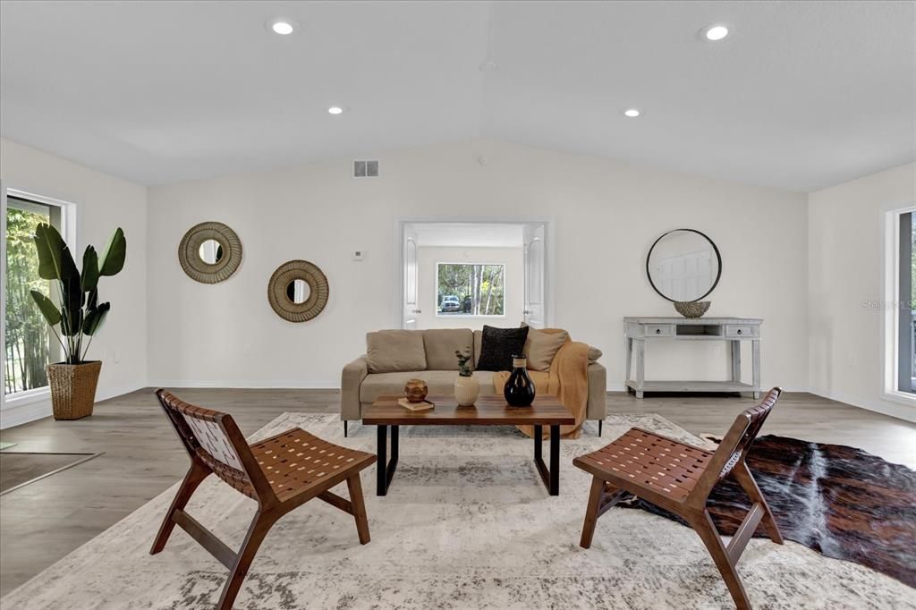 Active With Contract: $389,000 (3 beds, 2 baths, 2128 Square Feet)