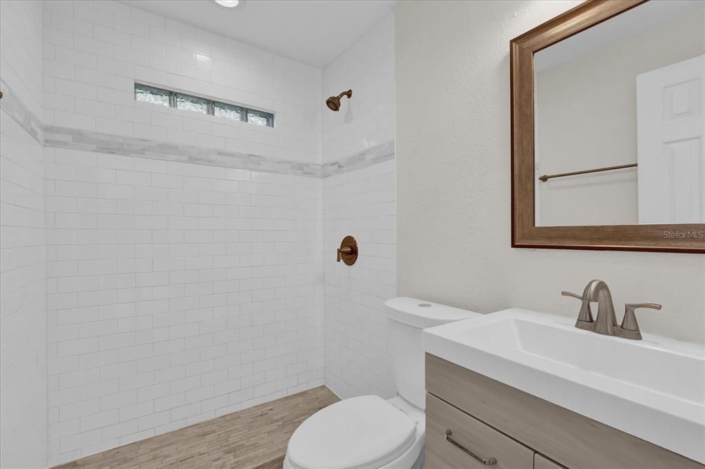 Active With Contract: $389,000 (3 beds, 2 baths, 2128 Square Feet)