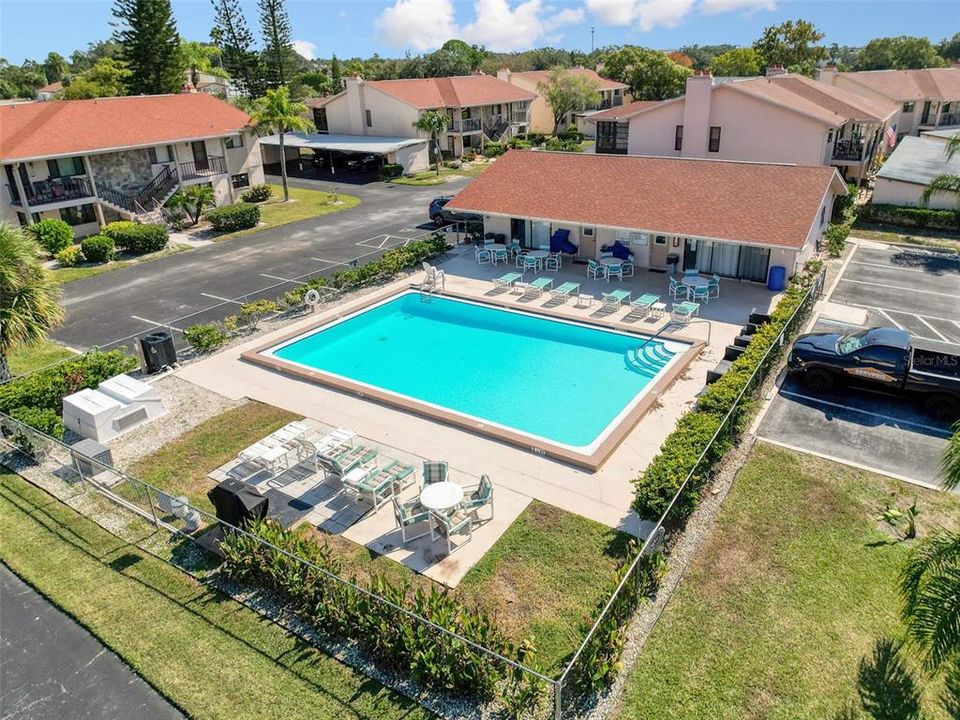 待售: $139,900 (2 贝兹, 2 浴室, 1320 平方英尺)