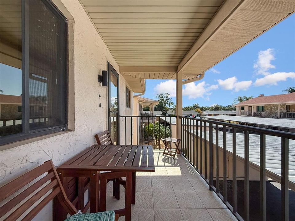 待售: $139,900 (2 贝兹, 2 浴室, 1320 平方英尺)