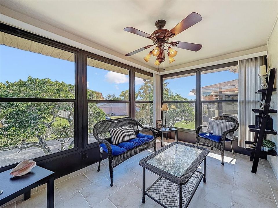 待售: $139,900 (2 贝兹, 2 浴室, 1320 平方英尺)