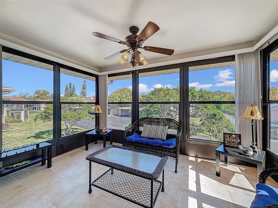 待售: $139,900 (2 贝兹, 2 浴室, 1320 平方英尺)