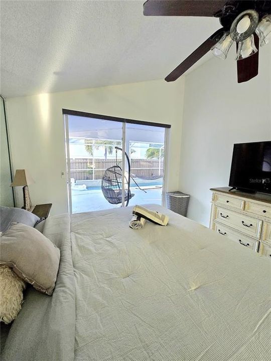 En Renta: $3,395 (4 camas, 2 baños, 2085 Pies cuadrados)