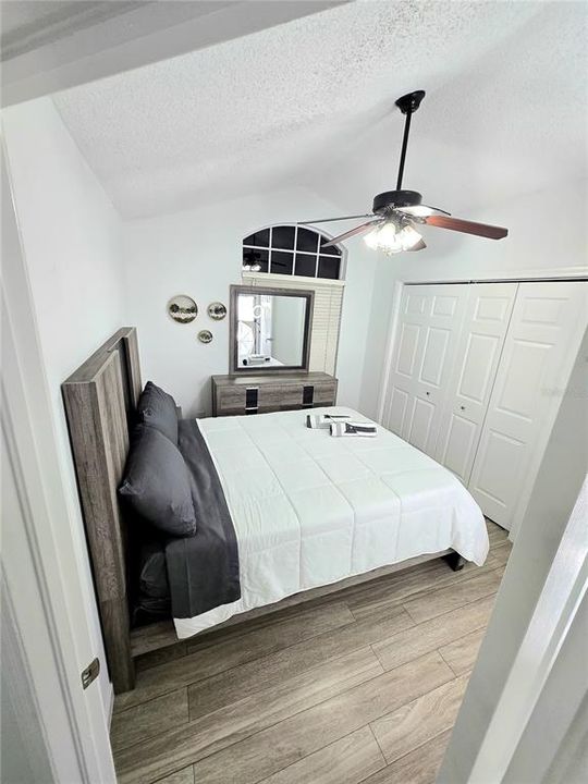 En Renta: $3,395 (4 camas, 2 baños, 2085 Pies cuadrados)