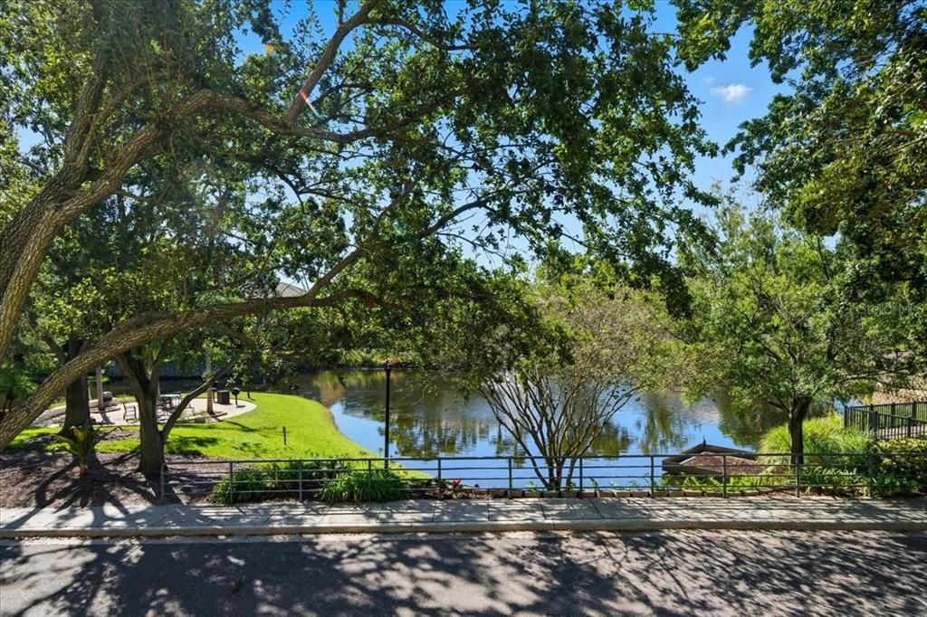 合同活跃: $625,000 (3 贝兹, 2 浴室, 1514 平方英尺)