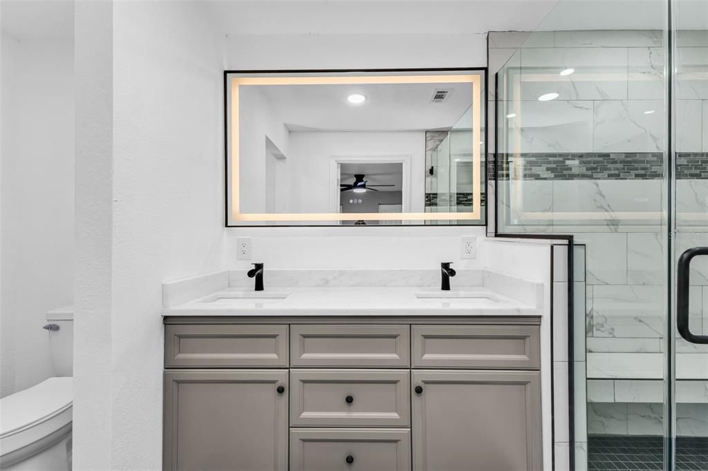 Active With Contract: $279,900 (3 beds, 2 baths, 1782 Square Feet)