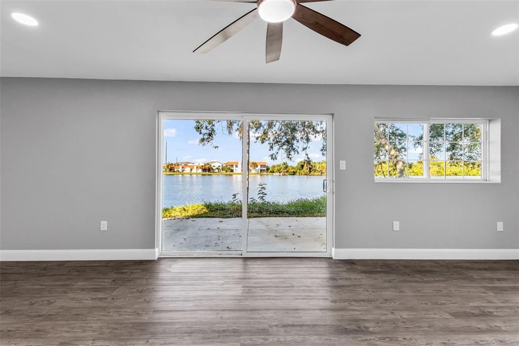 Active With Contract: $279,900 (3 beds, 2 baths, 1782 Square Feet)