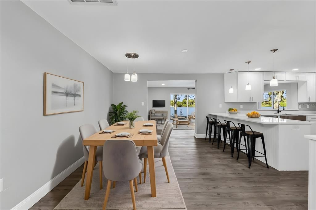 Active With Contract: $279,900 (3 beds, 2 baths, 1782 Square Feet)