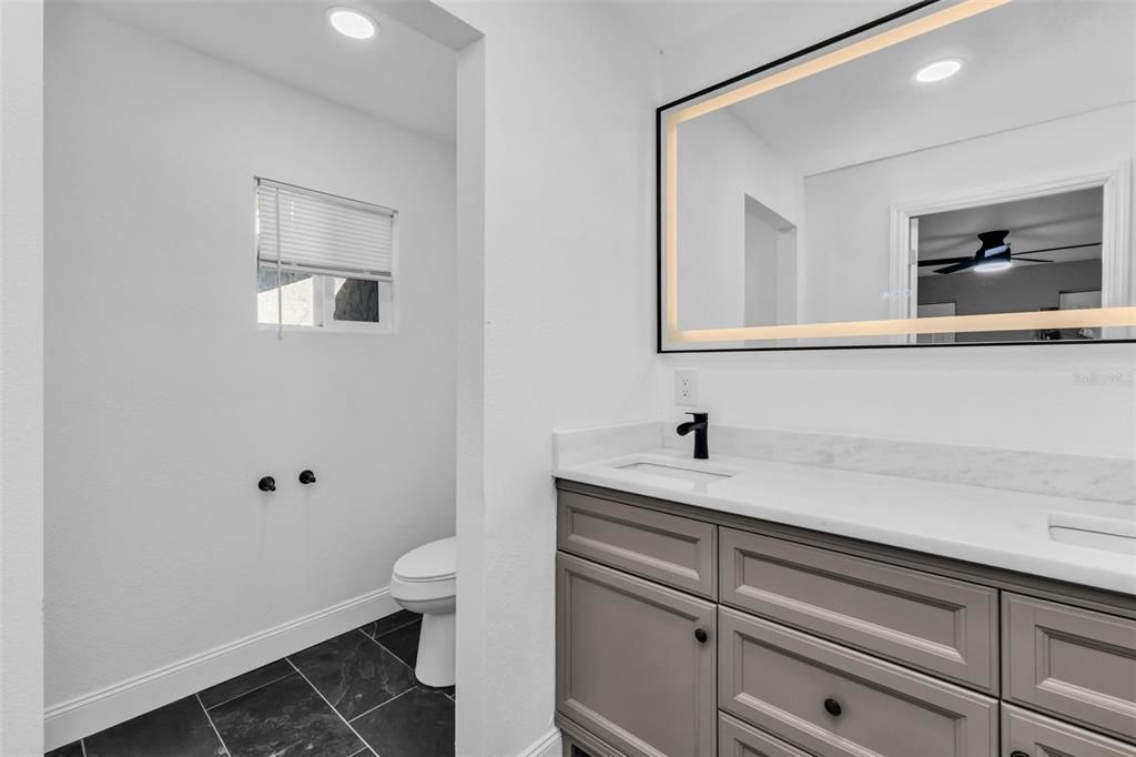 Active With Contract: $279,900 (3 beds, 2 baths, 1782 Square Feet)