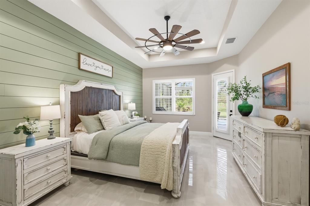 Active With Contract: $875,000 (3 beds, 3 baths, 2470 Square Feet)