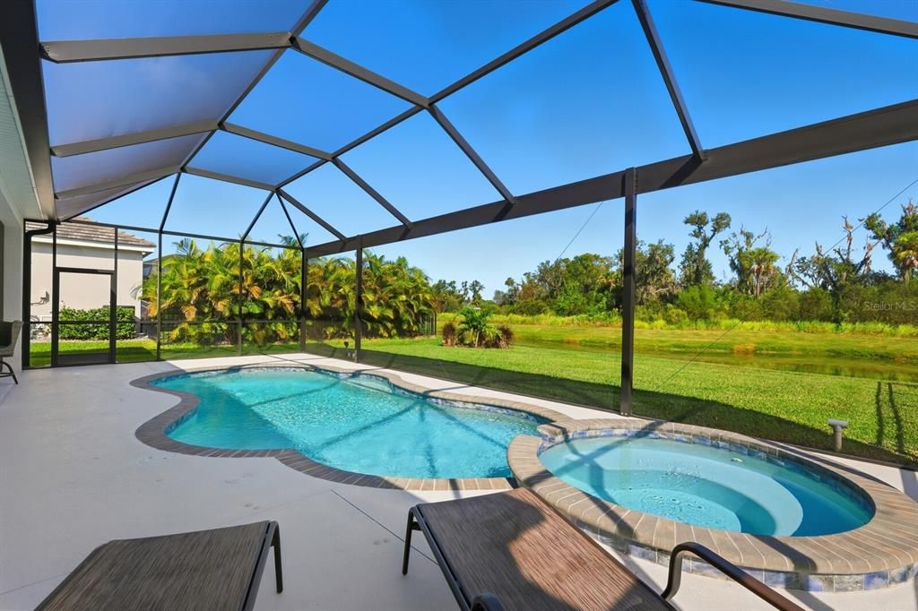 Active With Contract: $875,000 (3 beds, 3 baths, 2470 Square Feet)