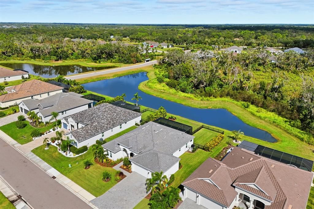 Active With Contract: $875,000 (3 beds, 3 baths, 2470 Square Feet)
