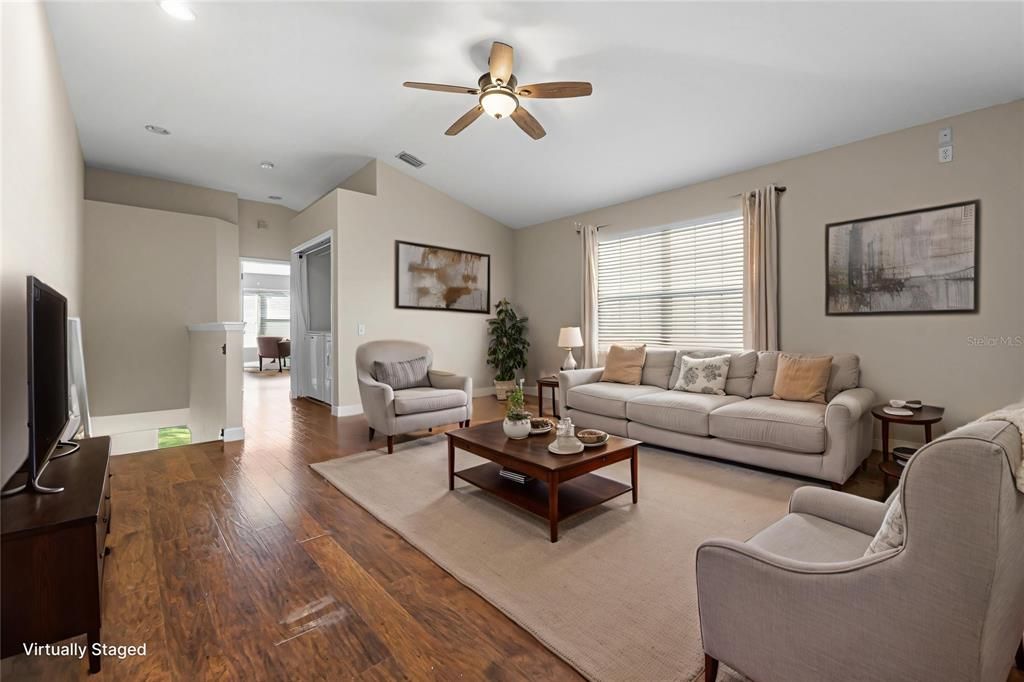 Active With Contract: $370,000 (2 beds, 2 baths, 1740 Square Feet)