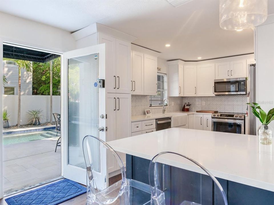 For Rent: $4,990 (3 beds, 2 baths, 1634 Square Feet)