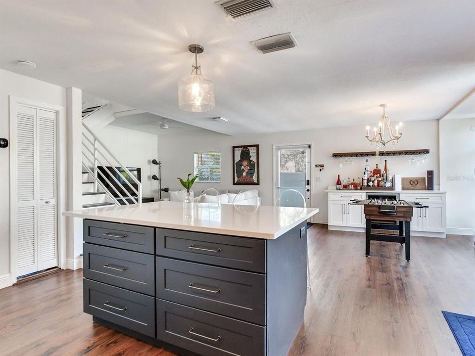 For Rent: $4,990 (3 beds, 2 baths, 1634 Square Feet)