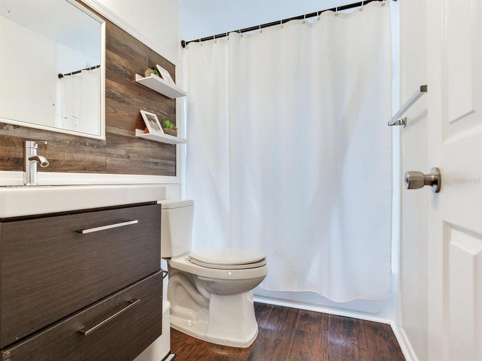 For Rent: $4,990 (3 beds, 2 baths, 1634 Square Feet)