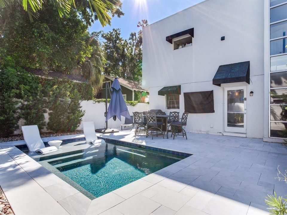 For Rent: $4,990 (3 beds, 2 baths, 1634 Square Feet)