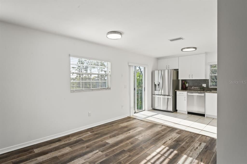 For Rent: $1,500 (2 beds, 2 baths, 1024 Square Feet)