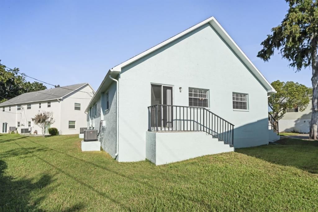 For Rent: $1,500 (2 beds, 2 baths, 1024 Square Feet)