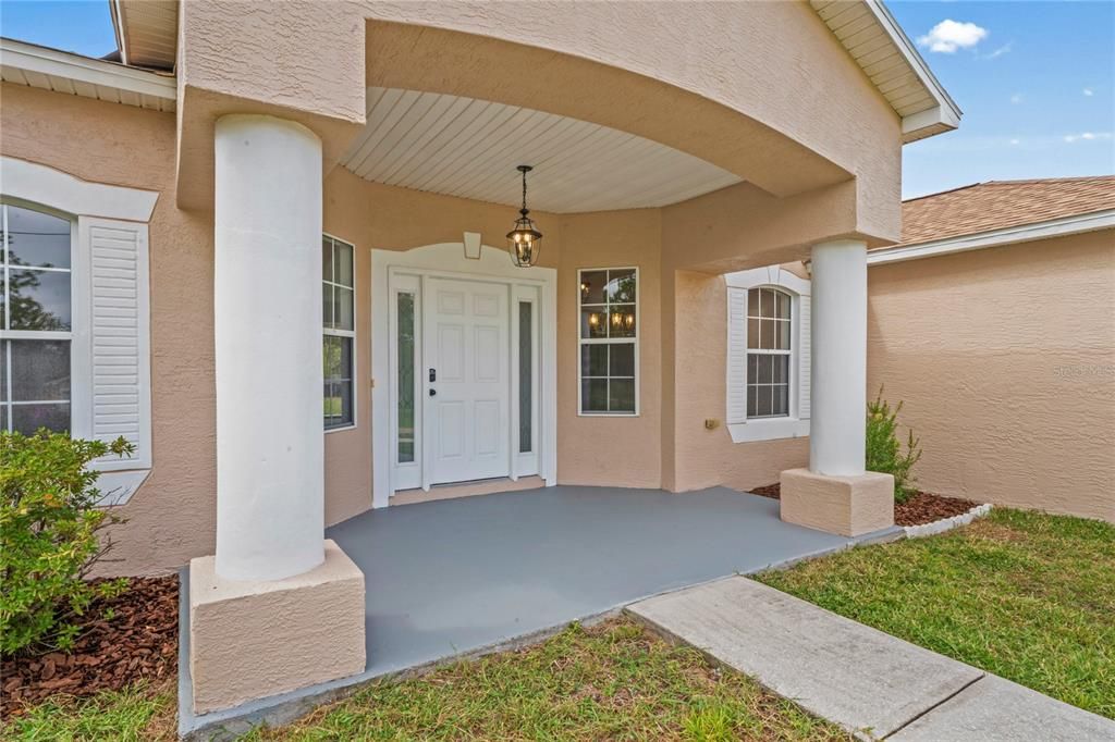 待售: $290,000 (4 贝兹, 2 浴室, 2199 平方英尺)