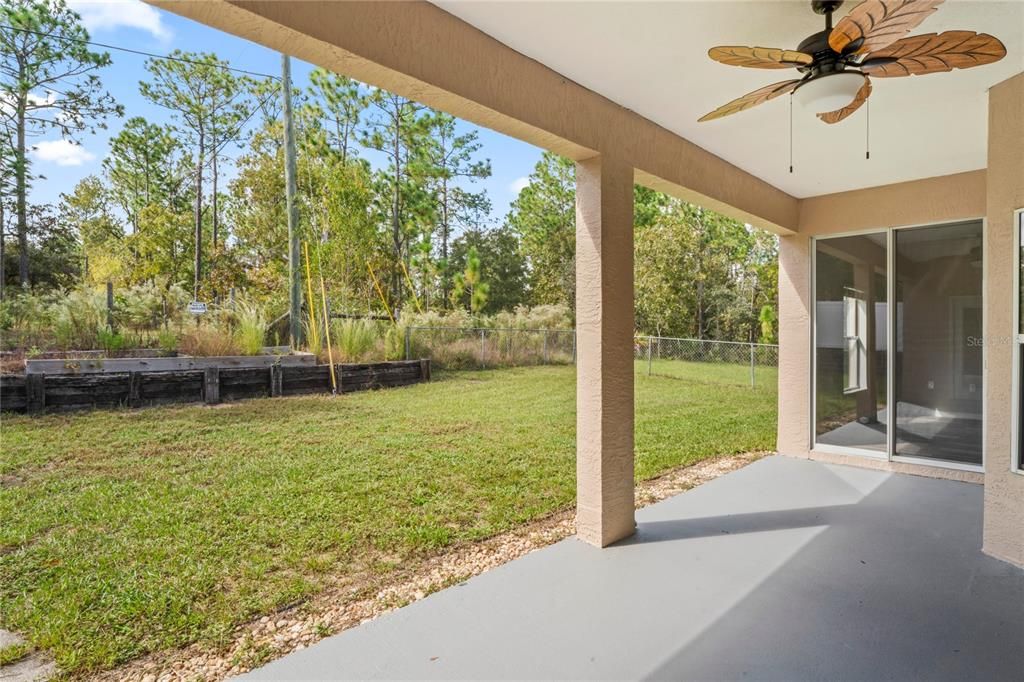 待售: $290,000 (4 贝兹, 2 浴室, 2199 平方英尺)