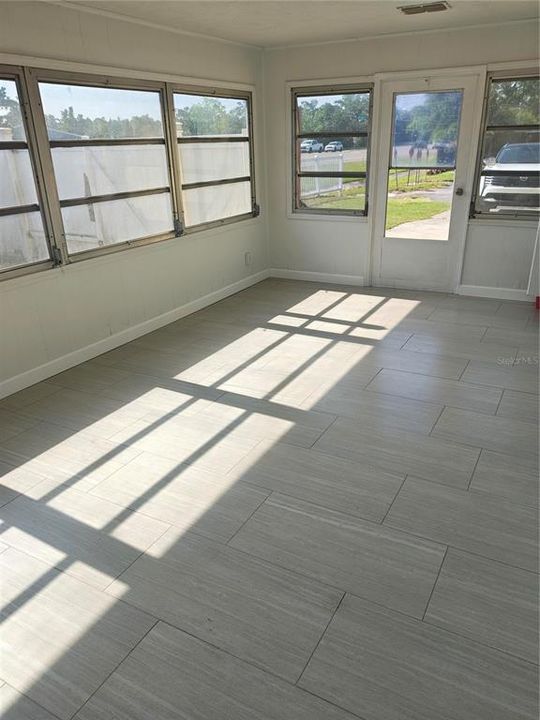 For Sale: $430,000 (0 beds, 0 baths, 1592 Square Feet)